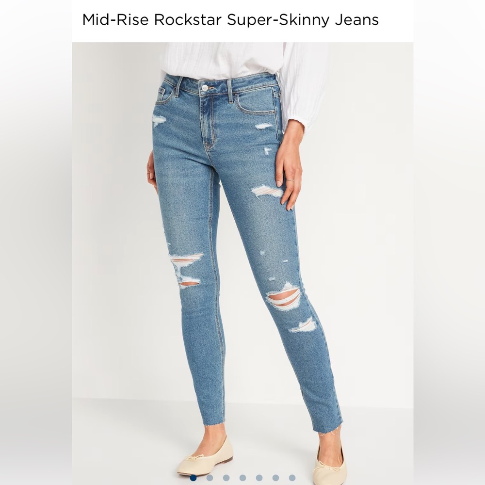 Old navy women’s size 14 mid rise rockstar jeans